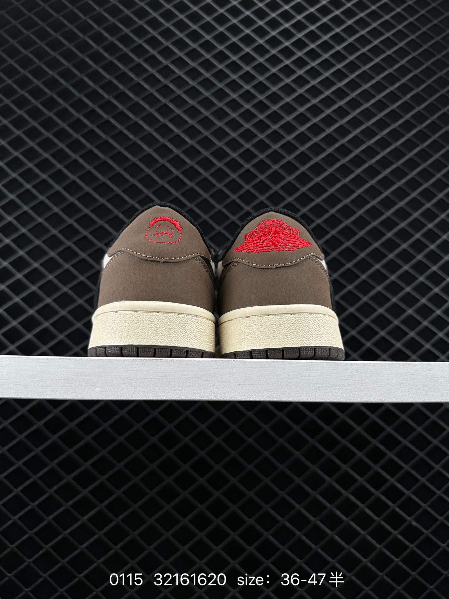 Air Jordan 1 Low AJ1